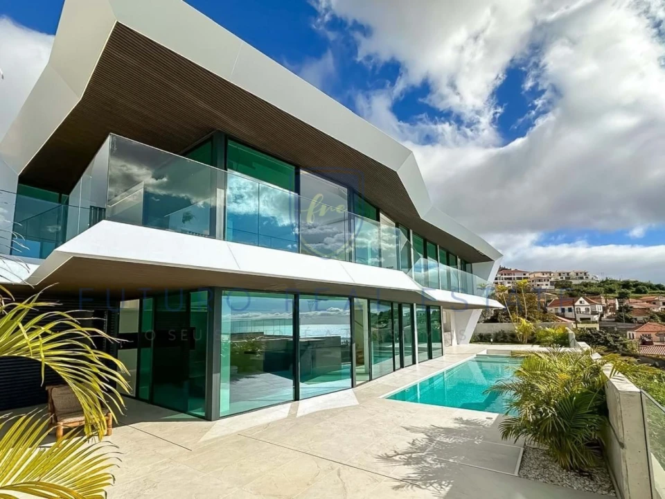 Moradia T4 para Venda em Funchal (Santa Maria Maior) Foto 43