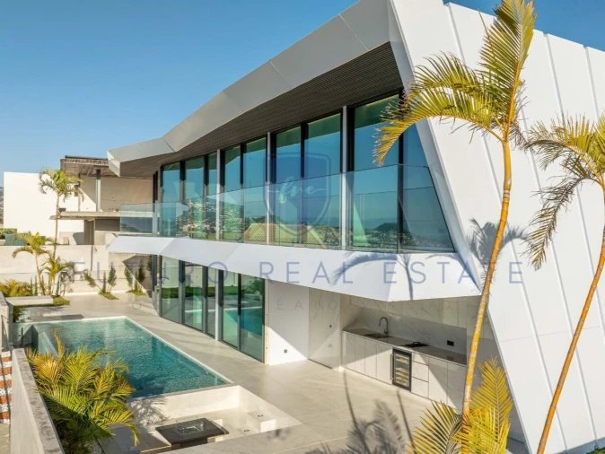 Moradia T4 para Venda em Funchal (Santa Maria Maior) Foto 37