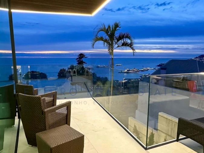 Moradia T4 para Venda em Funchal (Santa Maria Maior) Foto 50