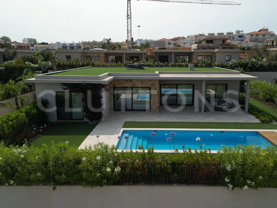 Moradia T4 para Venda em Montenegro Foto 42