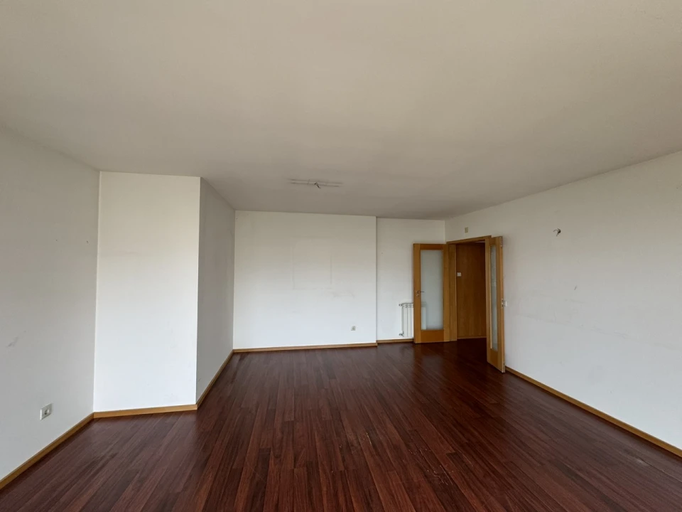 Apartamento T3 para Venda em Buarcos Foto 4