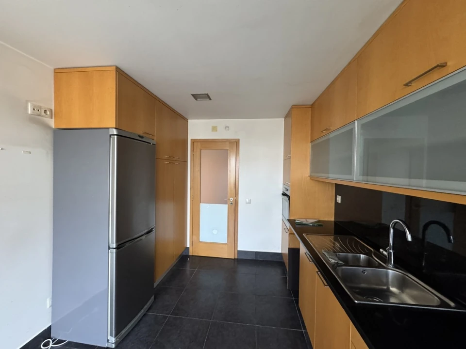 Apartamento T3 para Venda em Buarcos Foto 7