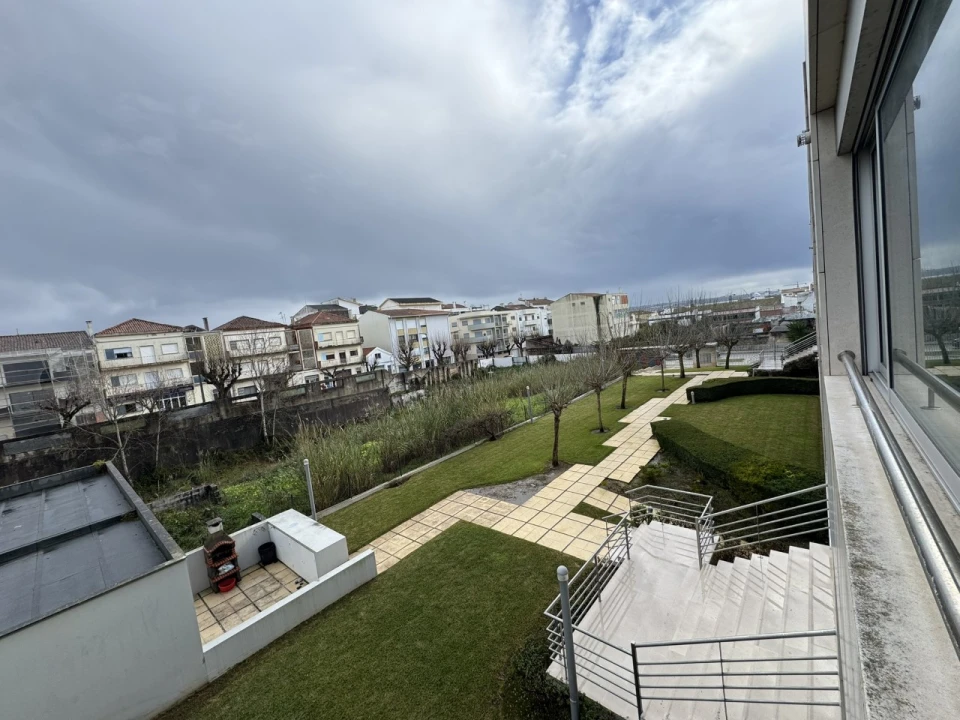 Apartamento T3 para Venda em Buarcos Foto 44