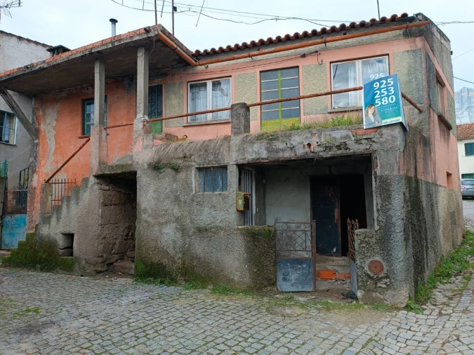 Moradia T3 para Venda em Santar e Moreira Foto 16