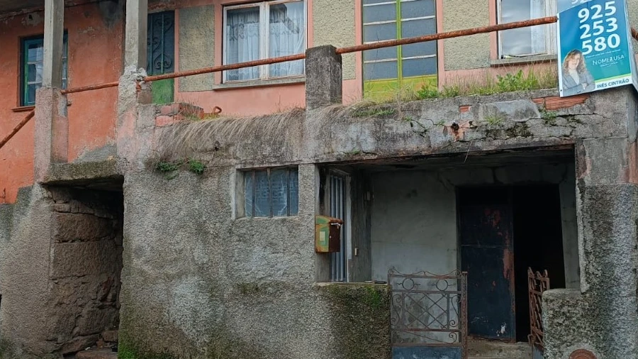 Moradia T3 para Venda em Santar e Moreira