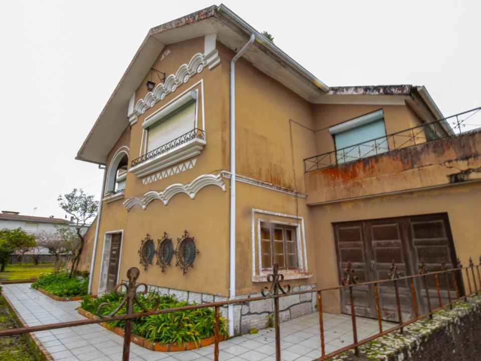 Moradia T5 para Venda em Vilamar e Corticeiro de Cima Foto 2