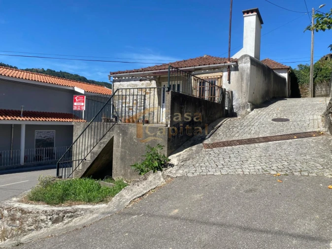 Moradia T5 para Venda em Louredo e Fornelos Foto 2