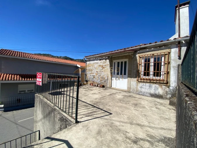 Moradia T5 para Venda em Louredo e Fornelos Foto 4