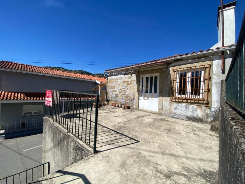 Moradia T5 para Venda em Louredo e Fornelos Foto 4