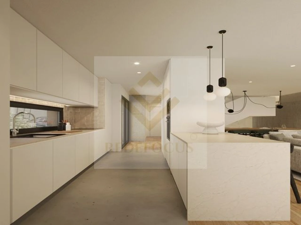 Moradia T3 para Venda em Arcozelo Foto 6