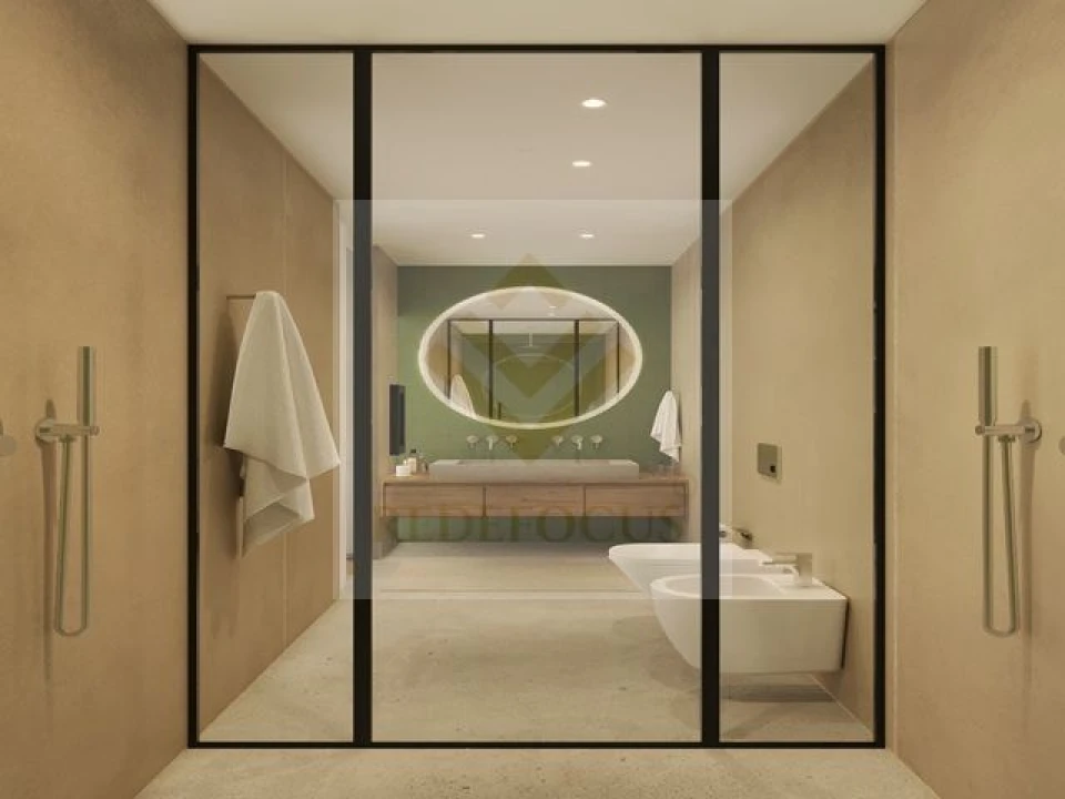 Moradia T3 para Venda em Arcozelo Foto 10