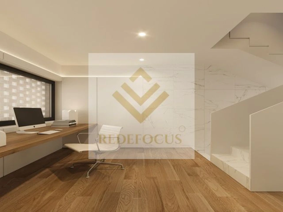 Moradia T3 para Venda em Arcozelo Foto 7