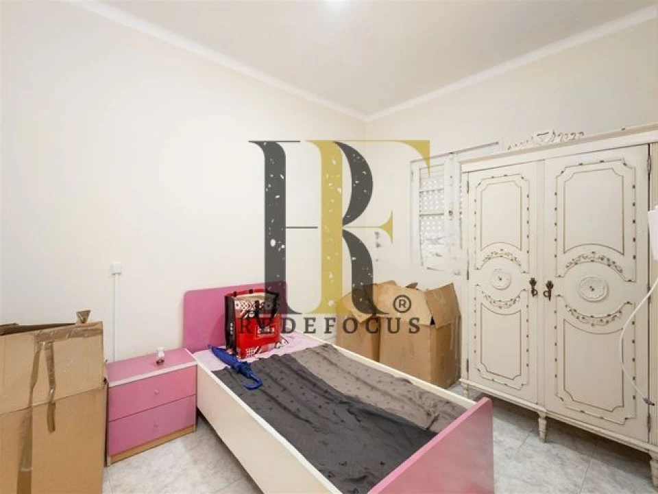 Moradia T2 para Venda em Silvalde Foto 11