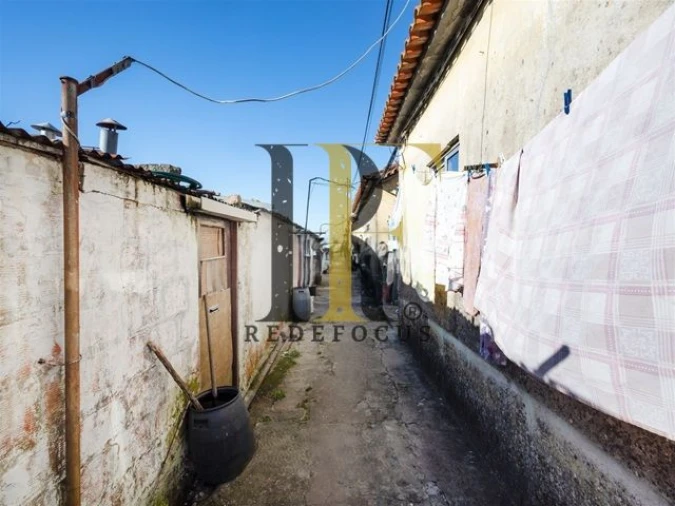 Moradia T2 para Venda em Silvalde Foto 16