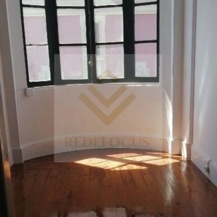 Apartamento T2 para Venda em Cedofeita, Santo Ildefonso, Sé, Miragaia, São Nicolau e Vitória Foto 1