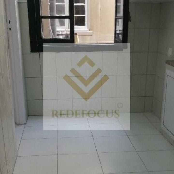 Apartamento T2 para Venda em Cedofeita, Santo Ildefonso, Sé, Miragaia, São Nicolau e Vitória Foto 4