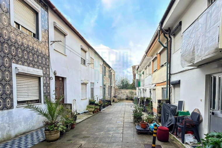 Moradia T2 para Venda em Cedofeita, Santo Ildefonso, Sé, Miragaia, São Nicolau e Vitória Foto 15