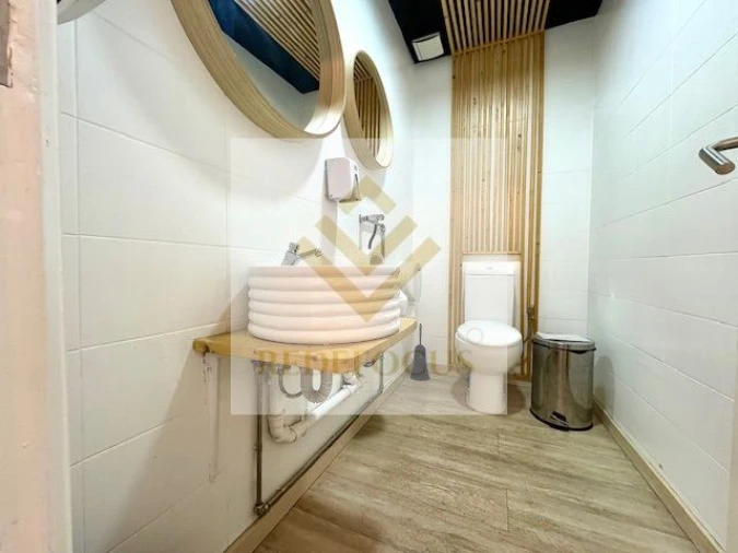 Loja para Trespasse em Santa Maria da Feira, Travanca, Sanfins e Espargo Foto 9