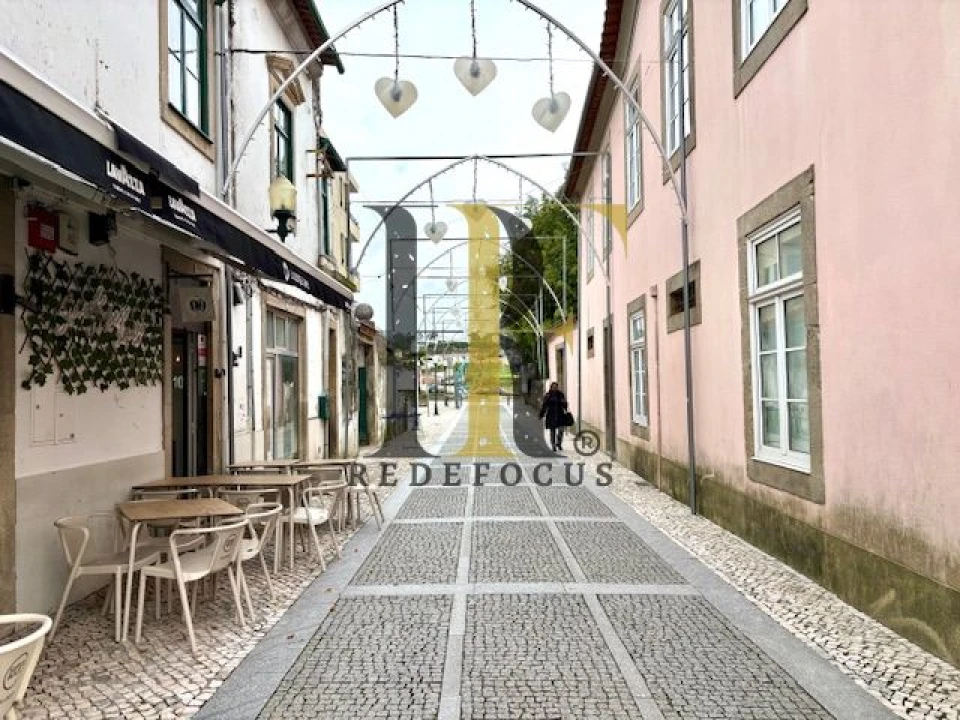 Loja para Trespasse em Santa Maria da Feira, Travanca, Sanfins e Espargo Foto 13