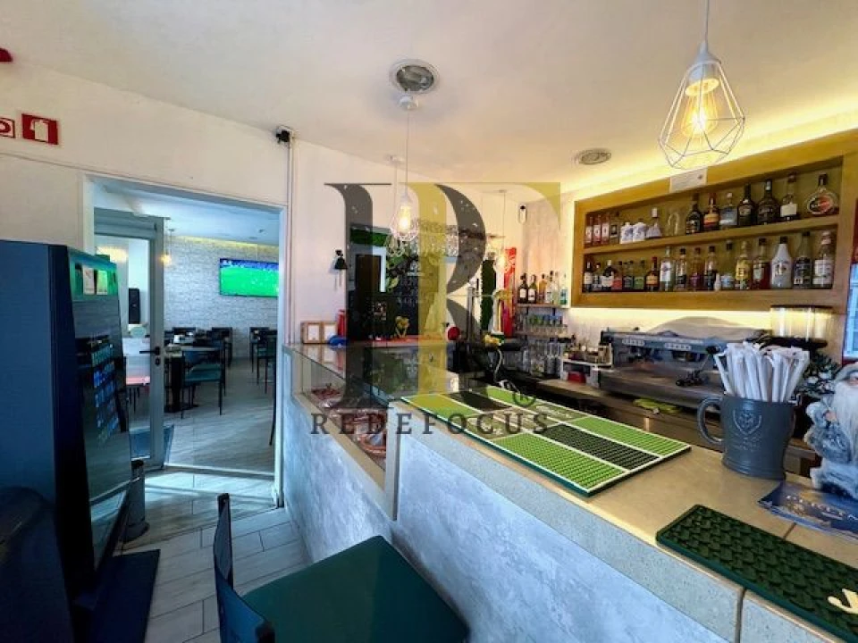 Loja para Trespasse em Santa Maria da Feira, Travanca, Sanfins e Espargo Foto 11