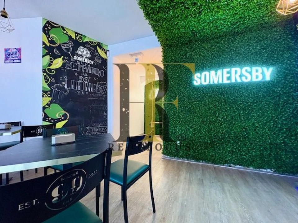 Loja para Trespasse em Santa Maria da Feira, Travanca, Sanfins e Espargo Foto 6