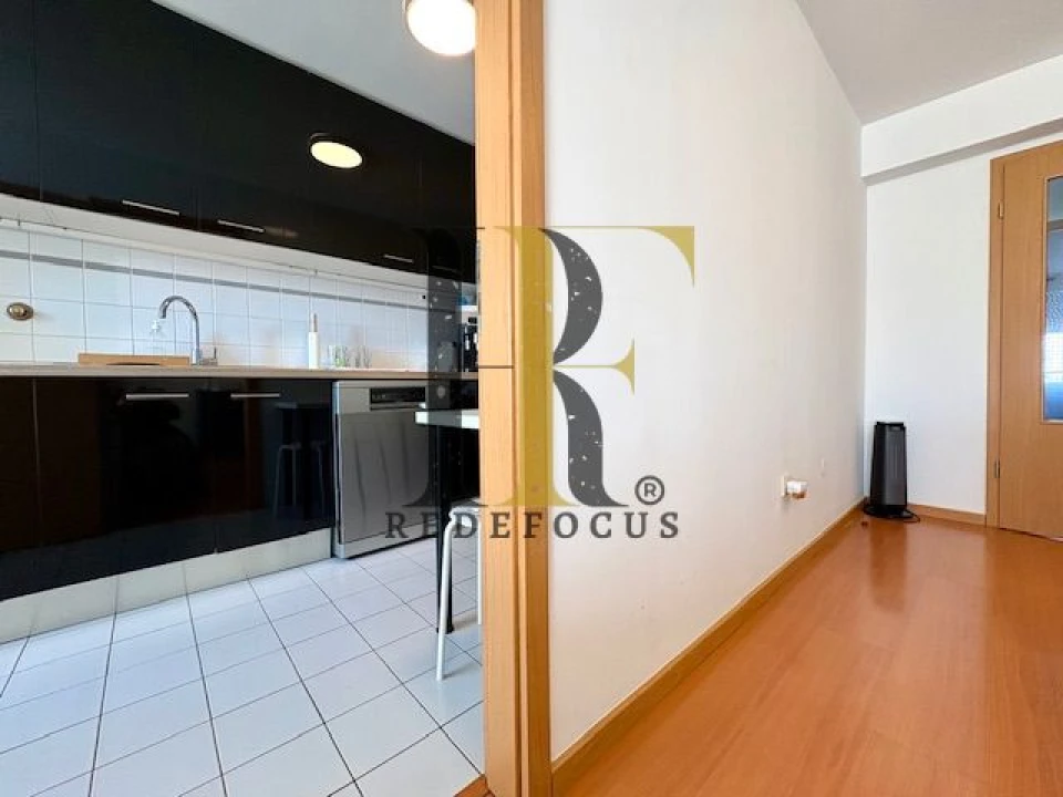 Apartamento T2 para Venda em Gulpilhares e Valadares Foto 7