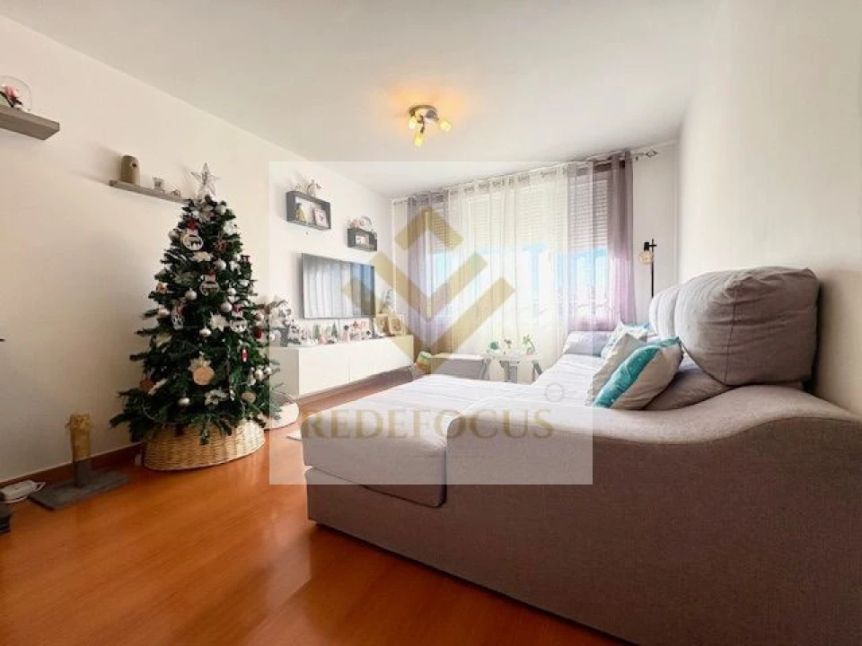 Apartamento T2 para Venda em Gulpilhares e Valadares Foto 4