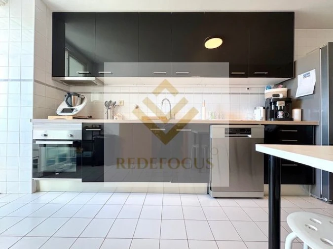 Apartamento T2 para Venda em Gulpilhares e Valadares Foto 9