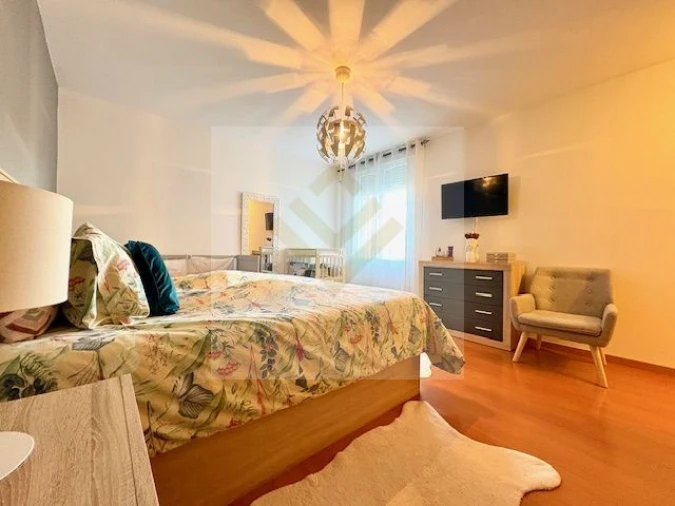 Apartamento T2 para Venda em Gulpilhares e Valadares Foto 14