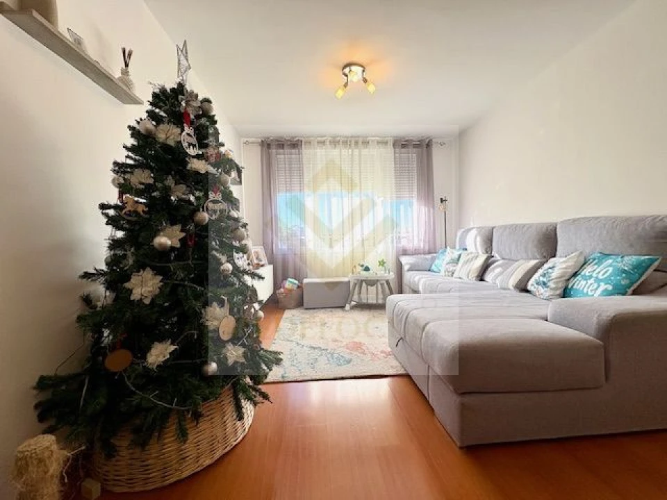 Apartamento T2 para Venda em Gulpilhares e Valadares Foto 5