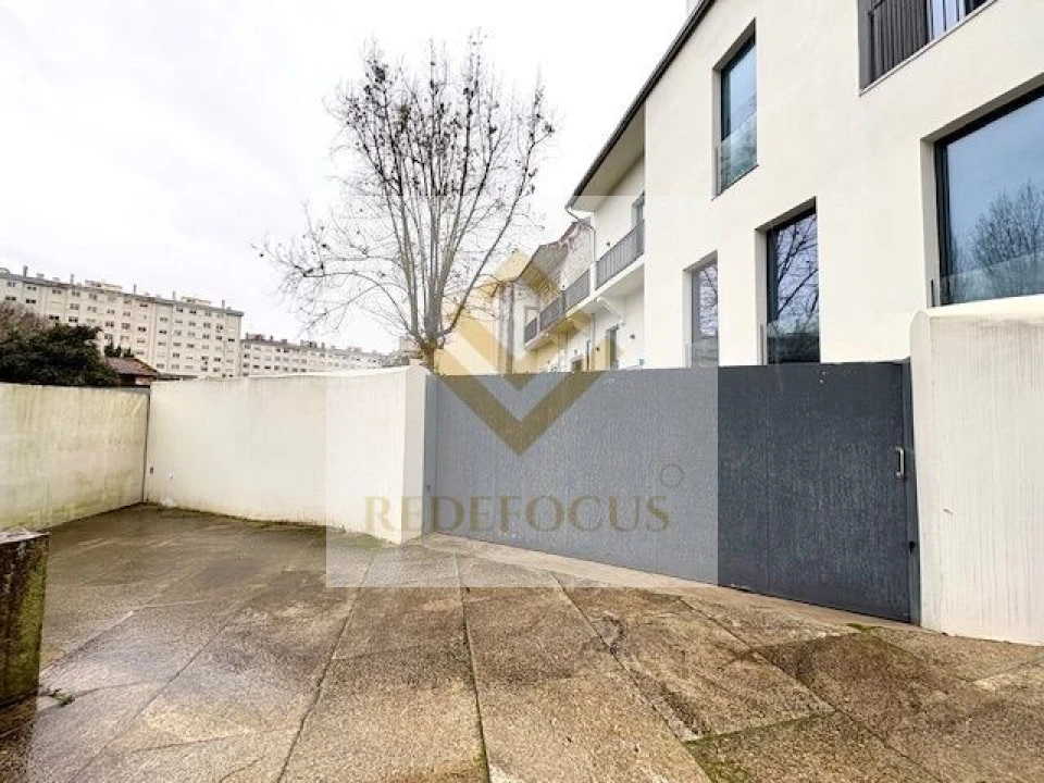 Apartamento T2 para Venda em Ovar, São João, Arada e São Vicente de Pereira Jusã Foto 19