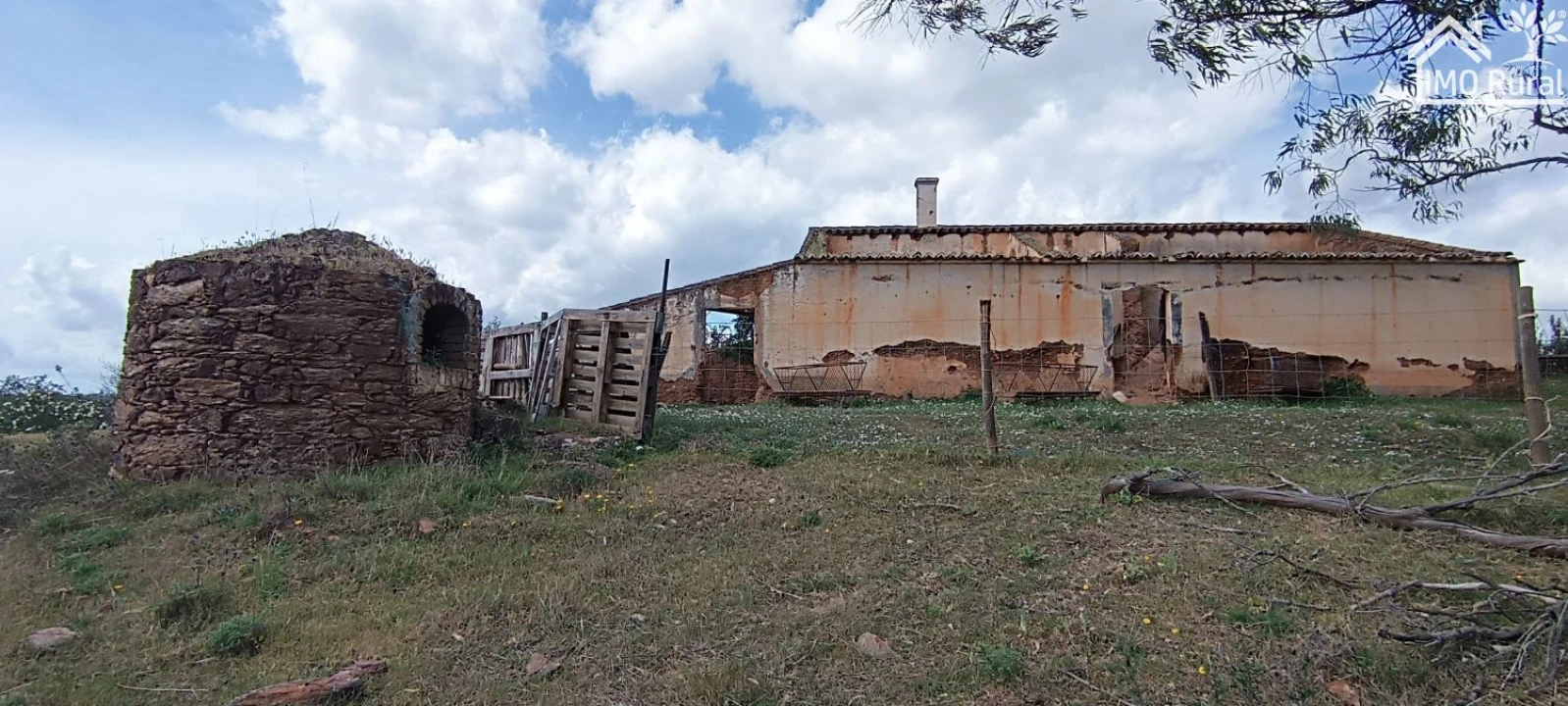 Quinta T1 para Venda em Salvada e Quintos Foto 2