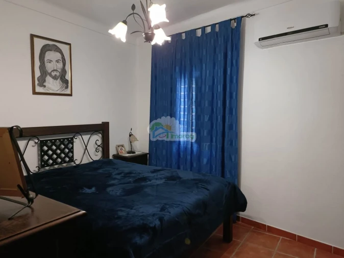 Moradia T4 para Venda em Redondo Foto 14