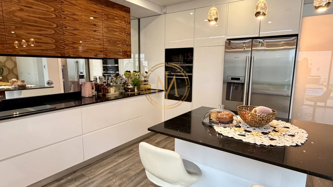 Moradia T4 para Venda em Canidelo Foto 6