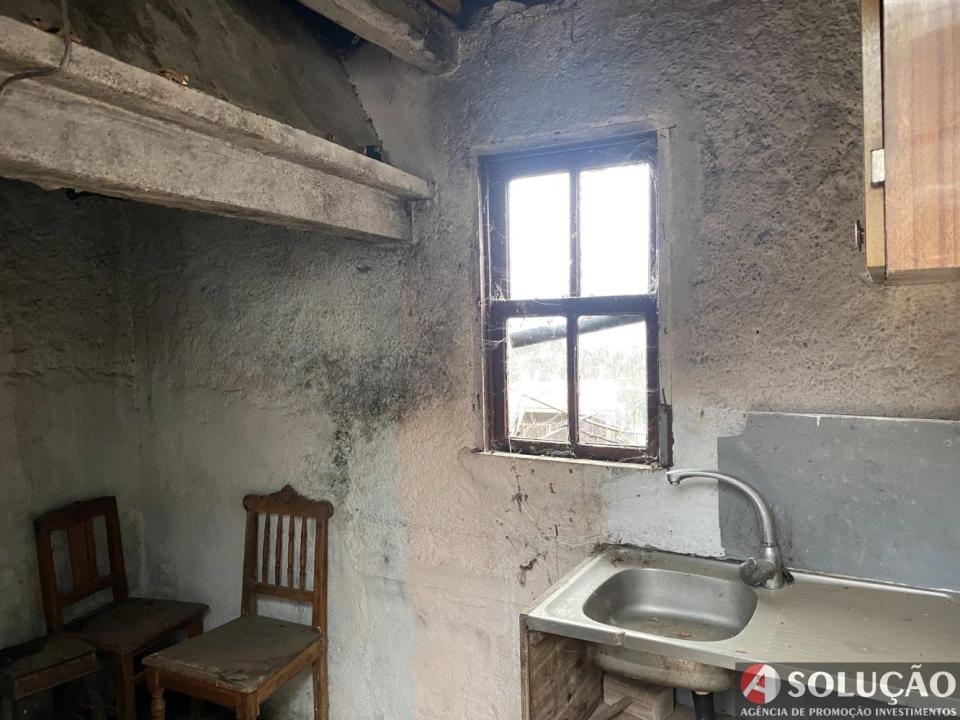 Moradia T2 para Venda em Barro Foto 17