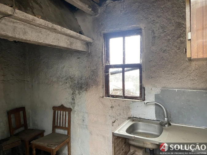 Moradia T2 para Venda em Barro Foto 17