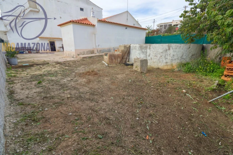 Moradia T3 para Venda em Alcantarilha e Pêra Foto 18