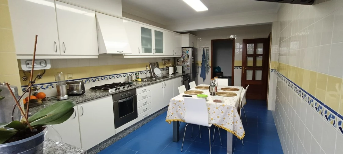 Apartamento T3 para Venda em Oiã Foto 9