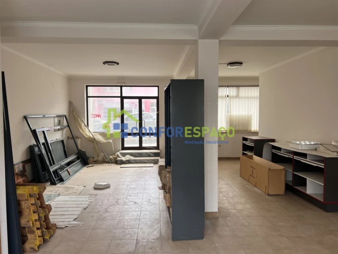 Loja para Arrendamento em Castelo Branco Foto 5