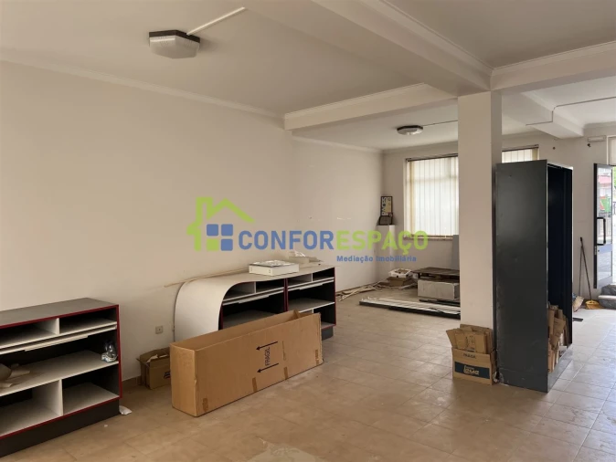 Loja para Arrendamento em Castelo Branco Foto 7