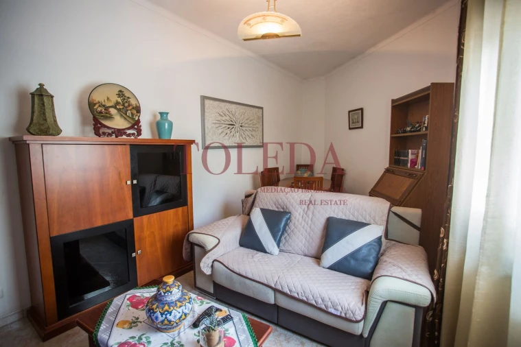 Apartamento T2 para Venda em Nossa Sra de Fatima Foto 2