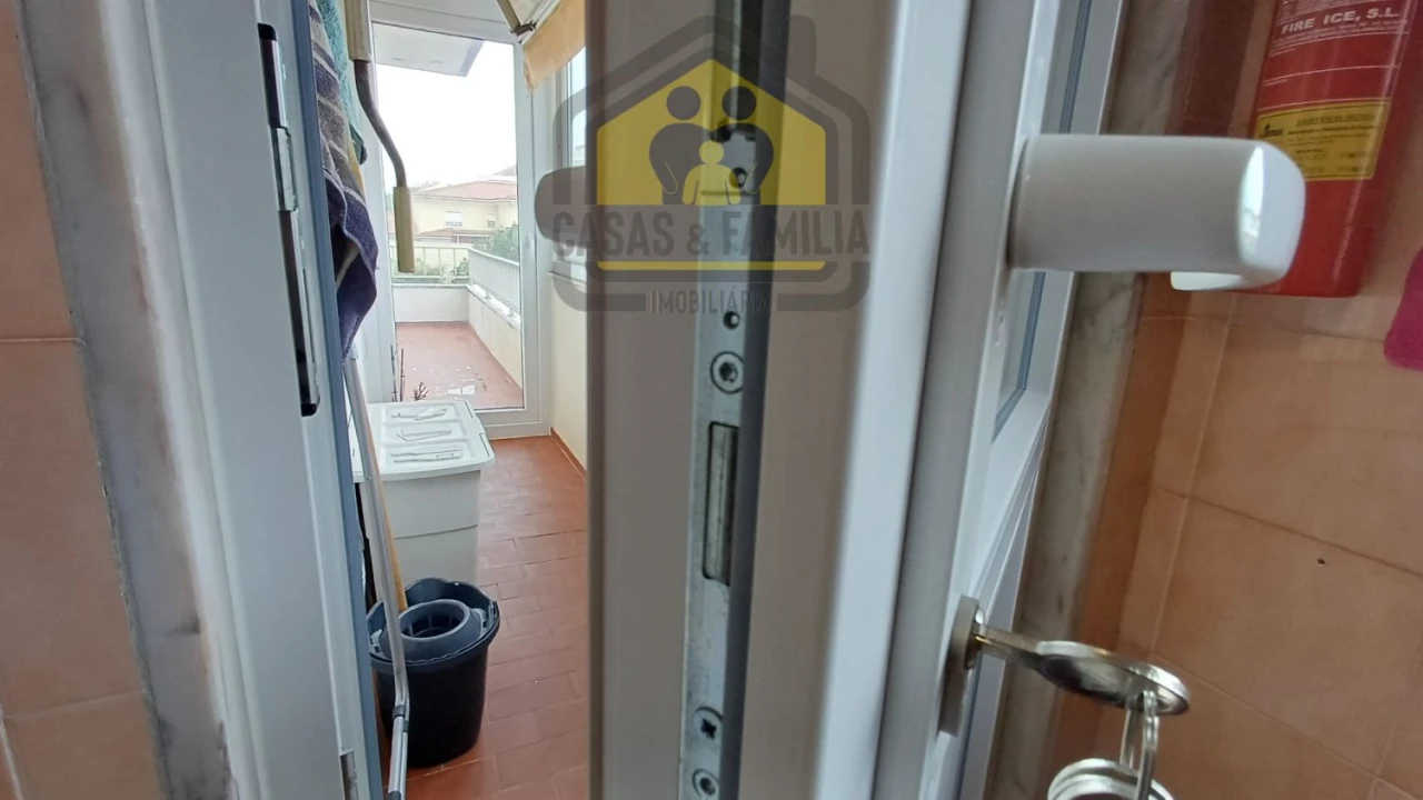 Apartamento T3 para Venda em Nossa Sra de Fatima Foto 17