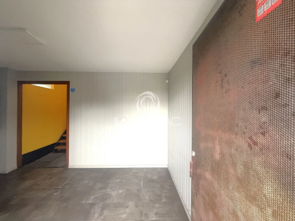 Loja para Arrendamento em Perafita, Lavra e Santa Cruz do Bispo Foto 24