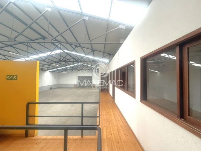 Loja para Arrendamento em Perafita, Lavra e Santa Cruz do Bispo Foto 6