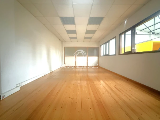 Loja para Arrendamento em Perafita, Lavra e Santa Cruz do Bispo Foto 14