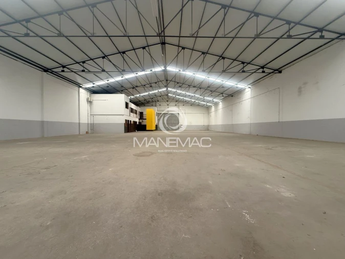 Loja para Arrendamento em Perafita, Lavra e Santa Cruz do Bispo Foto 2