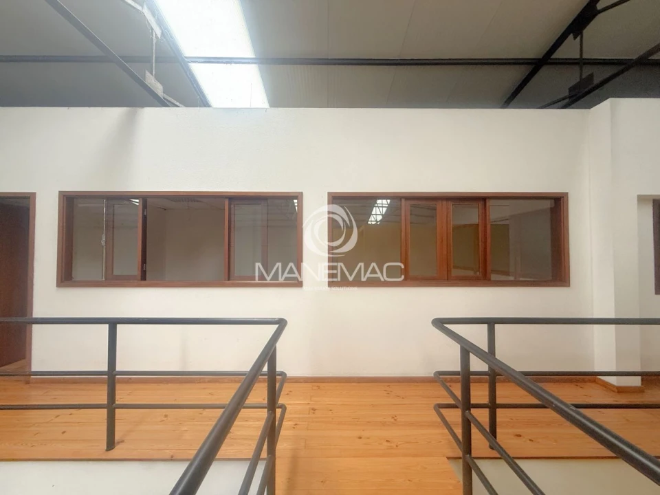 Loja para Arrendamento em Perafita, Lavra e Santa Cruz do Bispo Foto 7