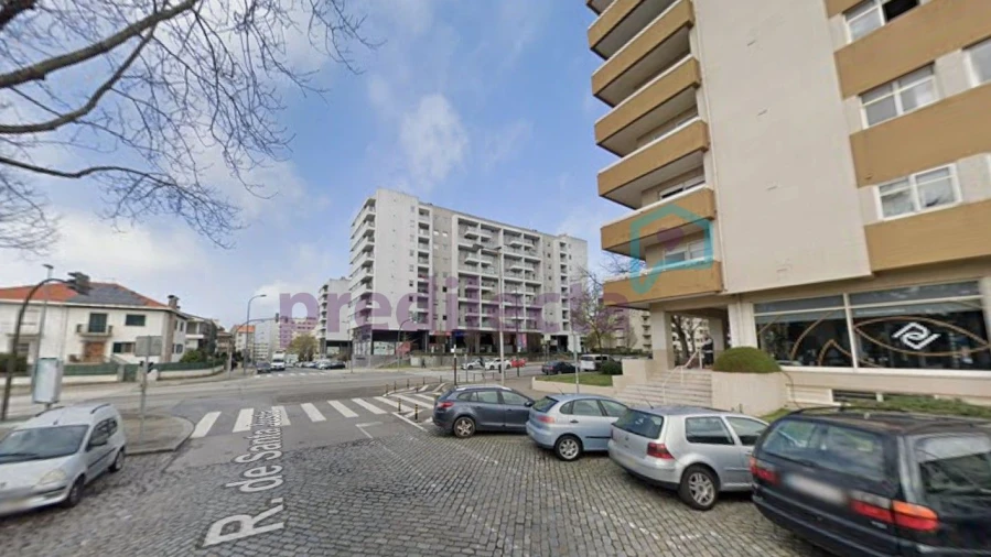 Loja para Trespasse em Paranhos Foto 7