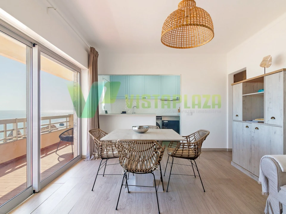 Apartamento T1 para Arrendamento em Portimão Foto 2