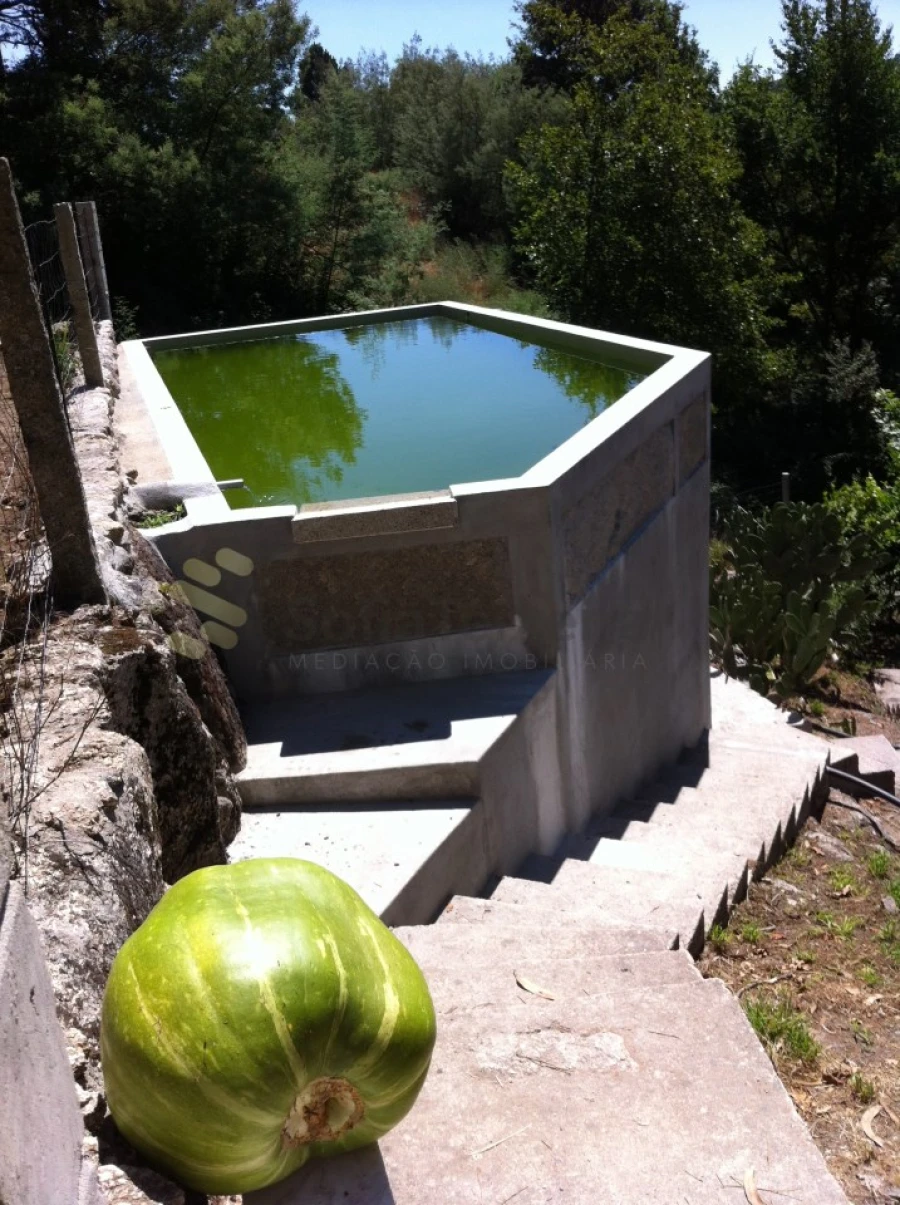 Terreno para Venda em Vila Boa de Quires e Maureles Foto 5